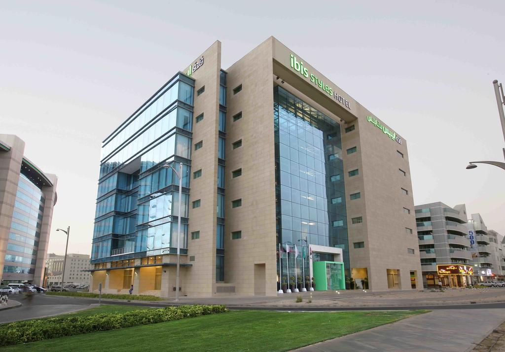 Ibis Styles Dubai Jumeira Екстериор снимка