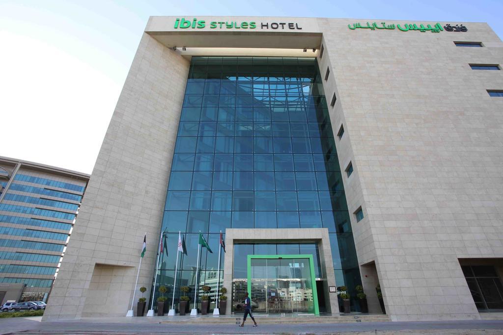 Ibis Styles Dubai Jumeira Екстериор снимка