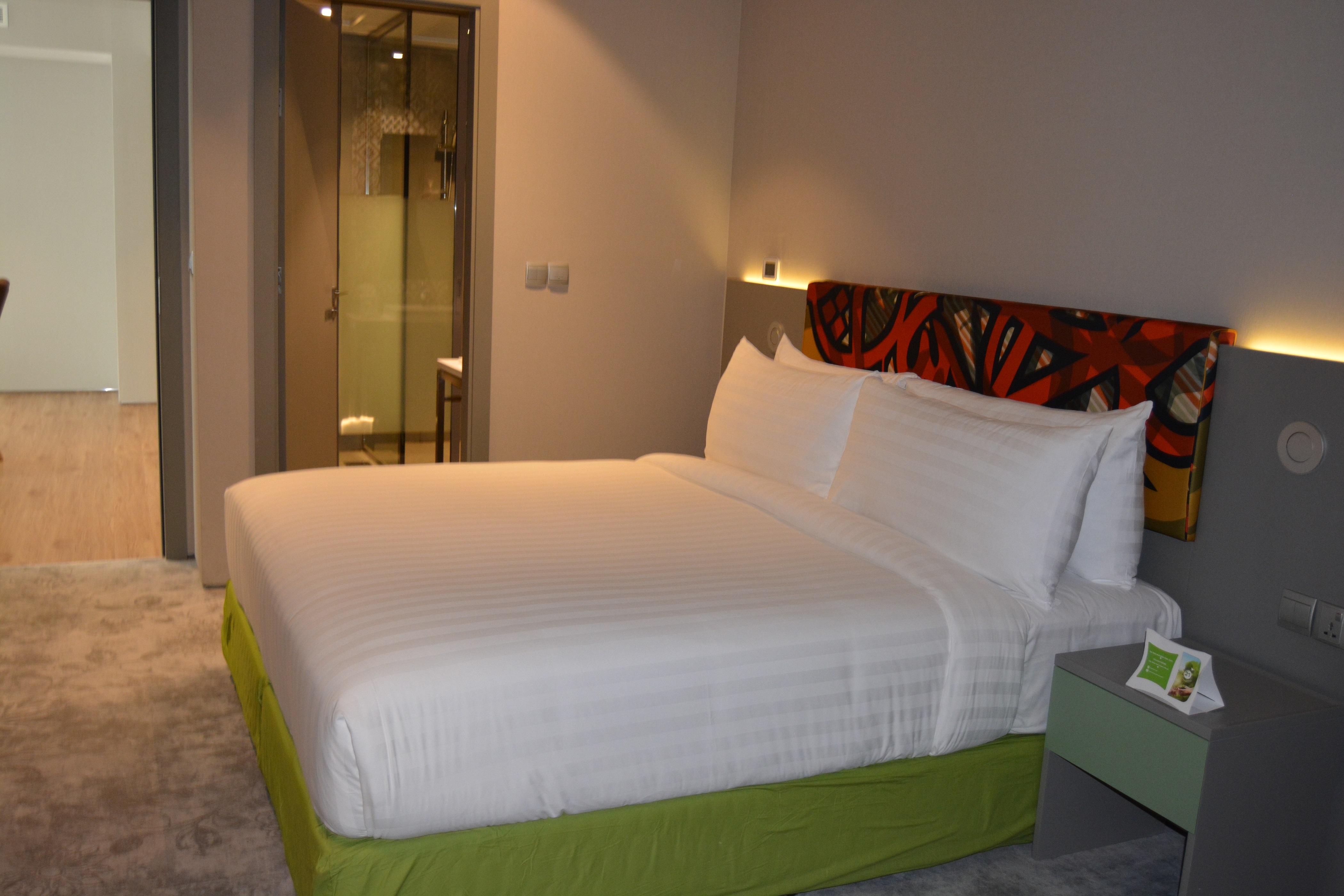 Ibis Styles Dubai Jumeira Екстериор снимка