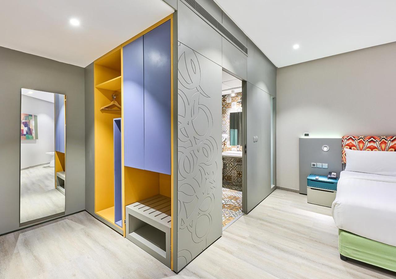 Ibis Styles Dubai Jumeira Екстериор снимка