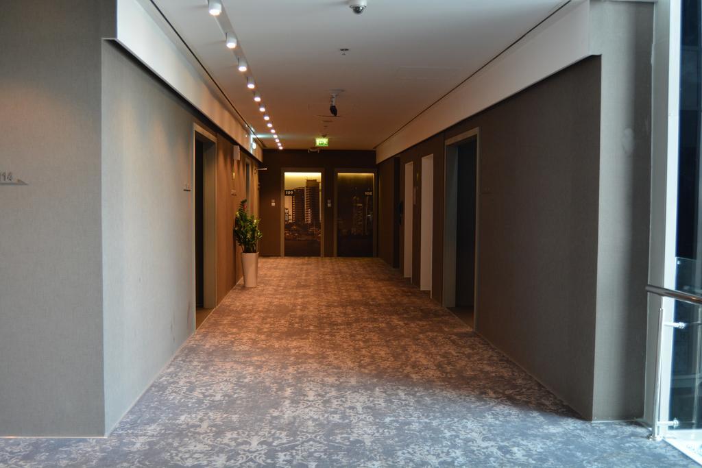 Ibis Styles Dubai Jumeira Екстериор снимка